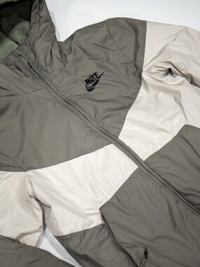 Nike Men’s super puffer warm Olive Green & Light Gray Colorblock Winter jacket